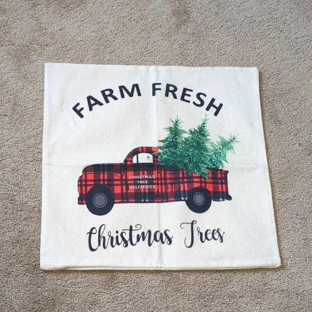 NWOT Farm Fresh Christmas Trees Pillow Cover
